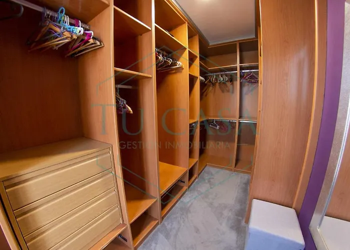 Zahara De 3 Con Piscina *