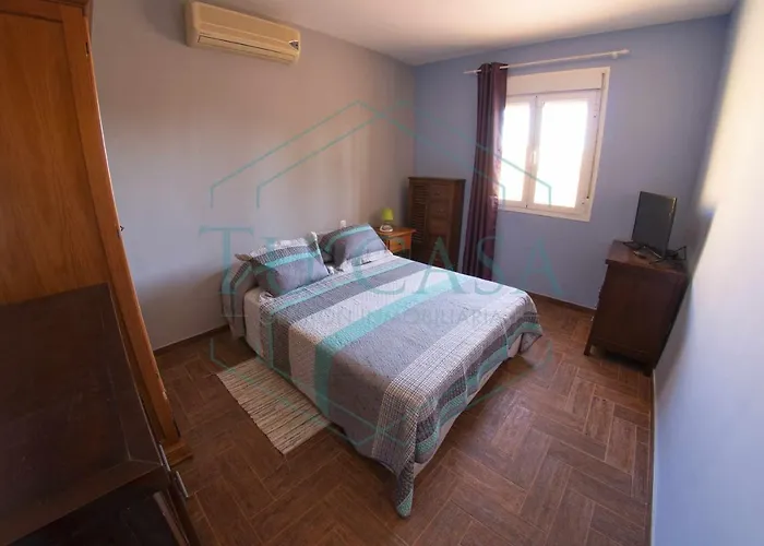 Zahara De 3 Con Piscina Chalet Cadix