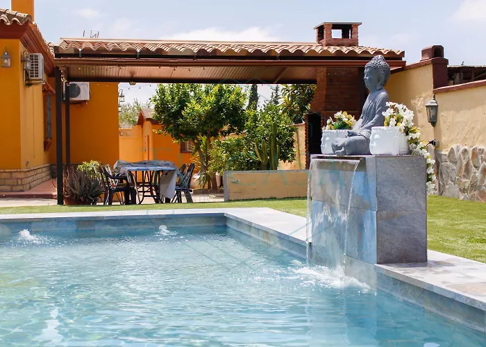 Zahara De 3 Con Piscina