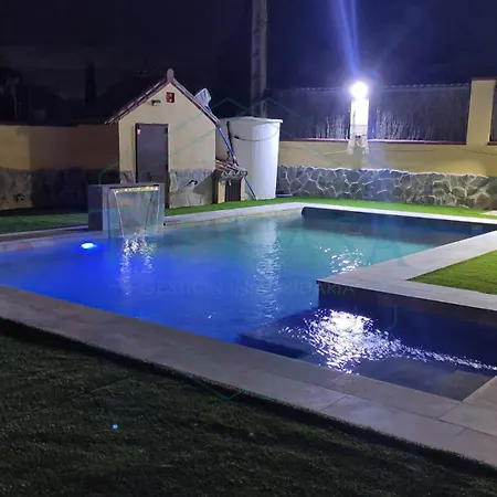 Chalé Zahara De 3 Con Piscina